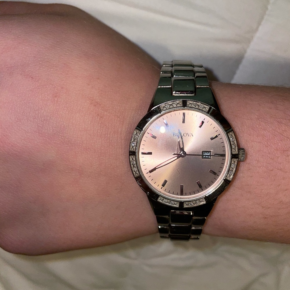 Watch - Picture 3 of 3
